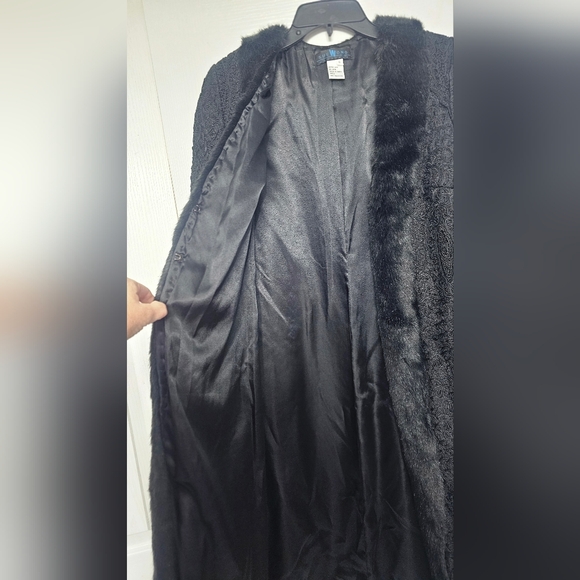 Sue Wong "Nocturne" duster coat featuring a black French ribbon appliqué fauxFur - Picture 5 of 13